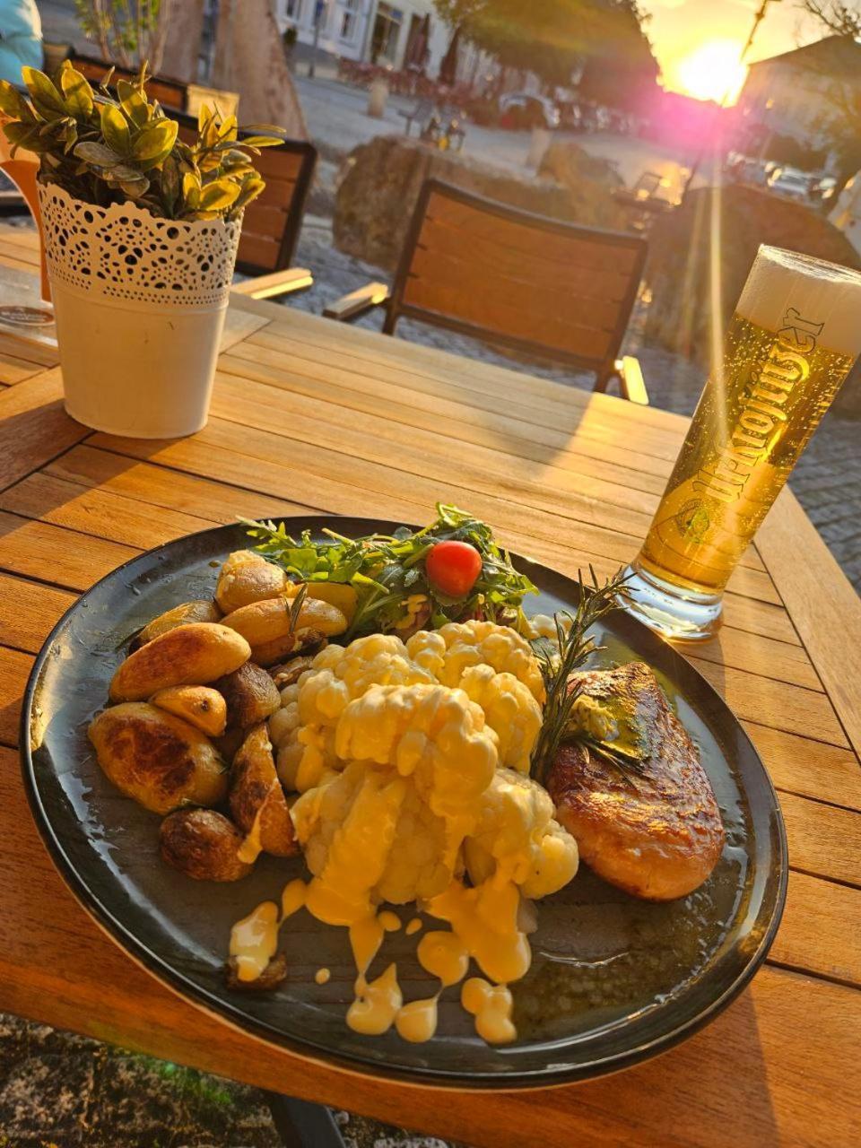 Hotel-Restaurant Thueringer Hof Bad Frankenhausen Exteriör bild